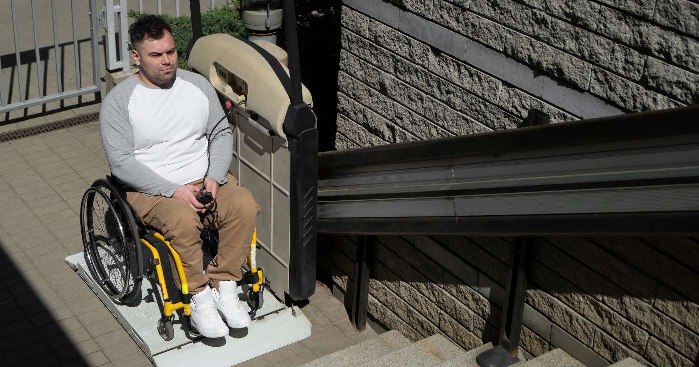 Mantenimiento de plataformas de elevación y salvaescaleras